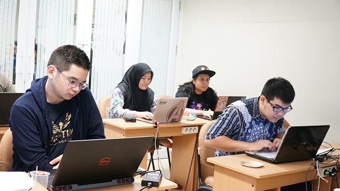 registrasi di course-net indonesia ramai dengan pilihan coaching sebagai berikut android, ceh, website, data science, digital marketing