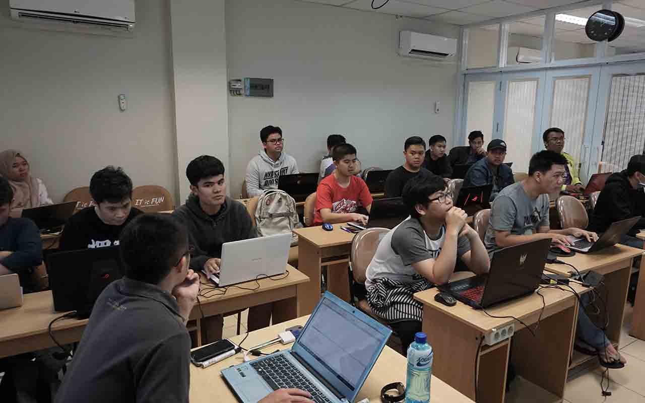 Belajar Programming di Course-Net