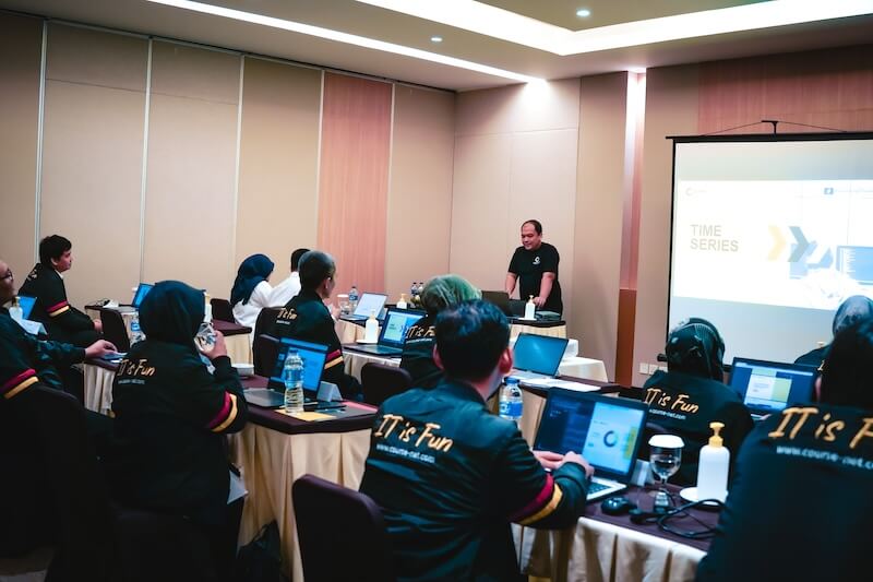 Corporate Training | Course-Net 1