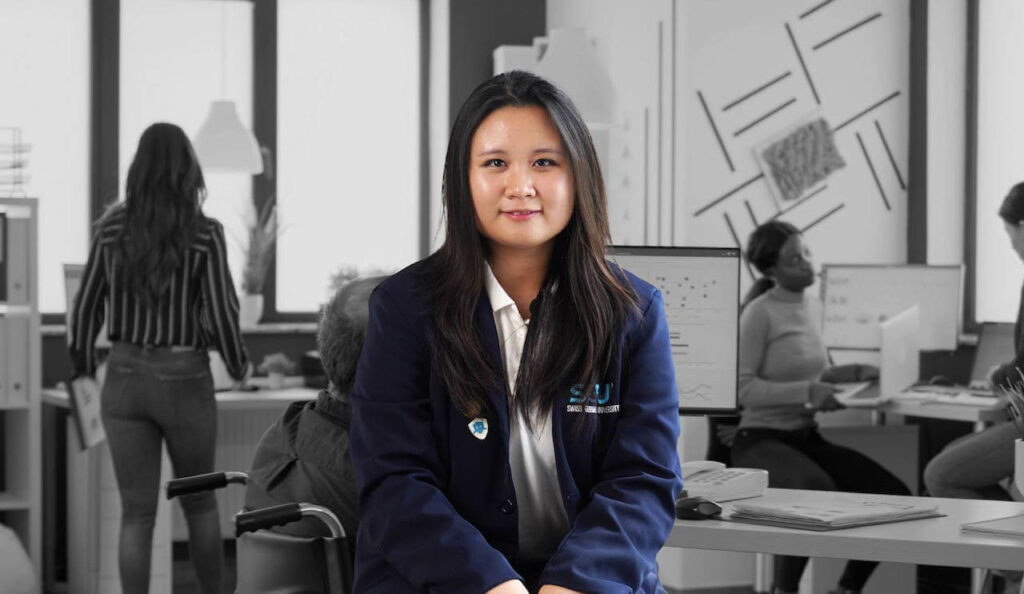 Janet Gloria Salim | Course-Net November 22, 2025